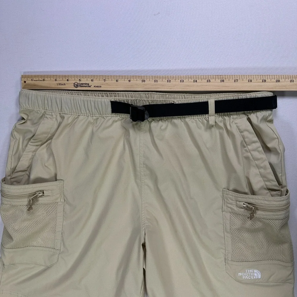The North Face Shorts Mens XXL Long Beige Belted Cargo Fishing Hiking Ripstop